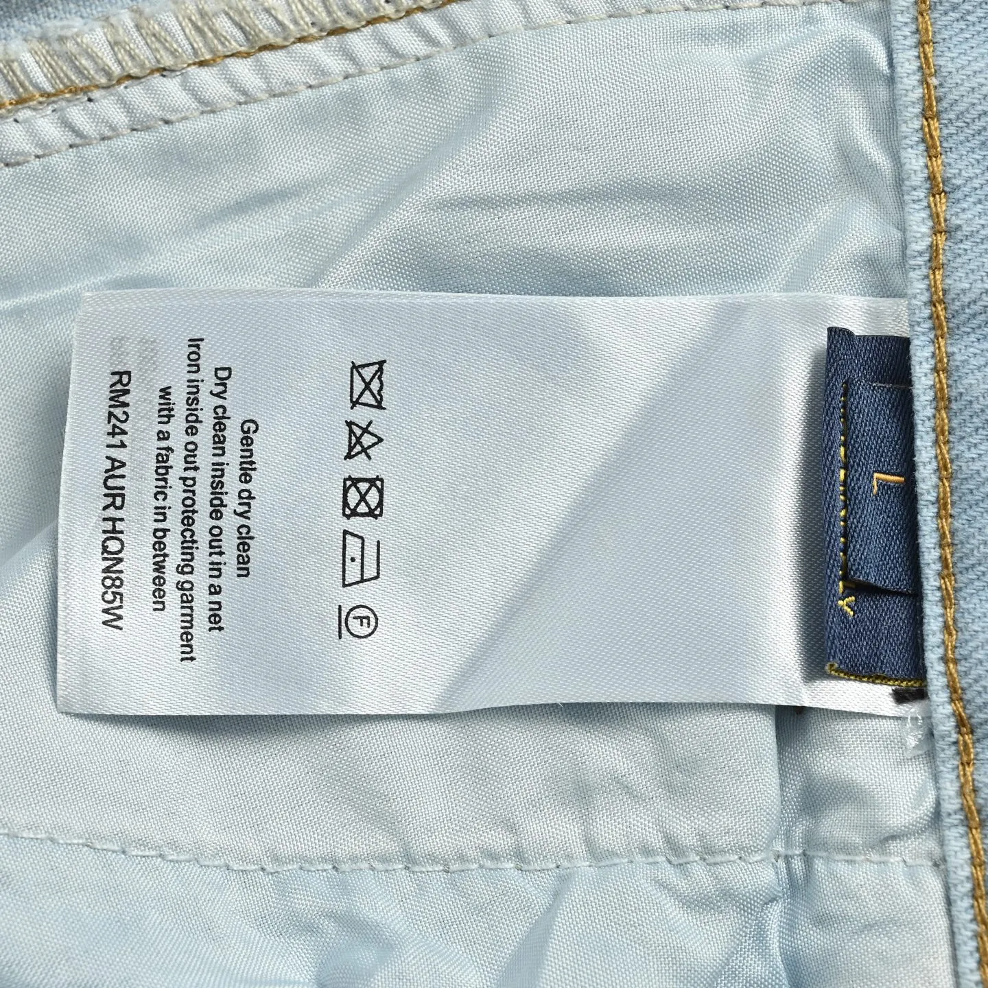 Louis Vuitton/Louis Vuitton logo embroidered rivet five-point denim shorts